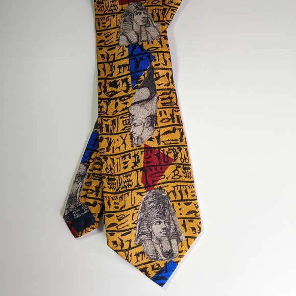 Montana 'Claude Montana' - Picture 1 of 4